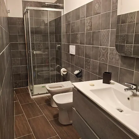 Dora'shome Nyaraló *